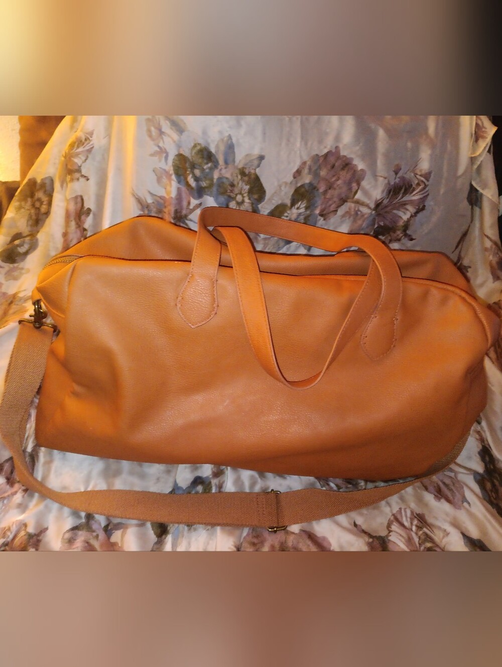 Nwot Universal Thread Weekender Bag